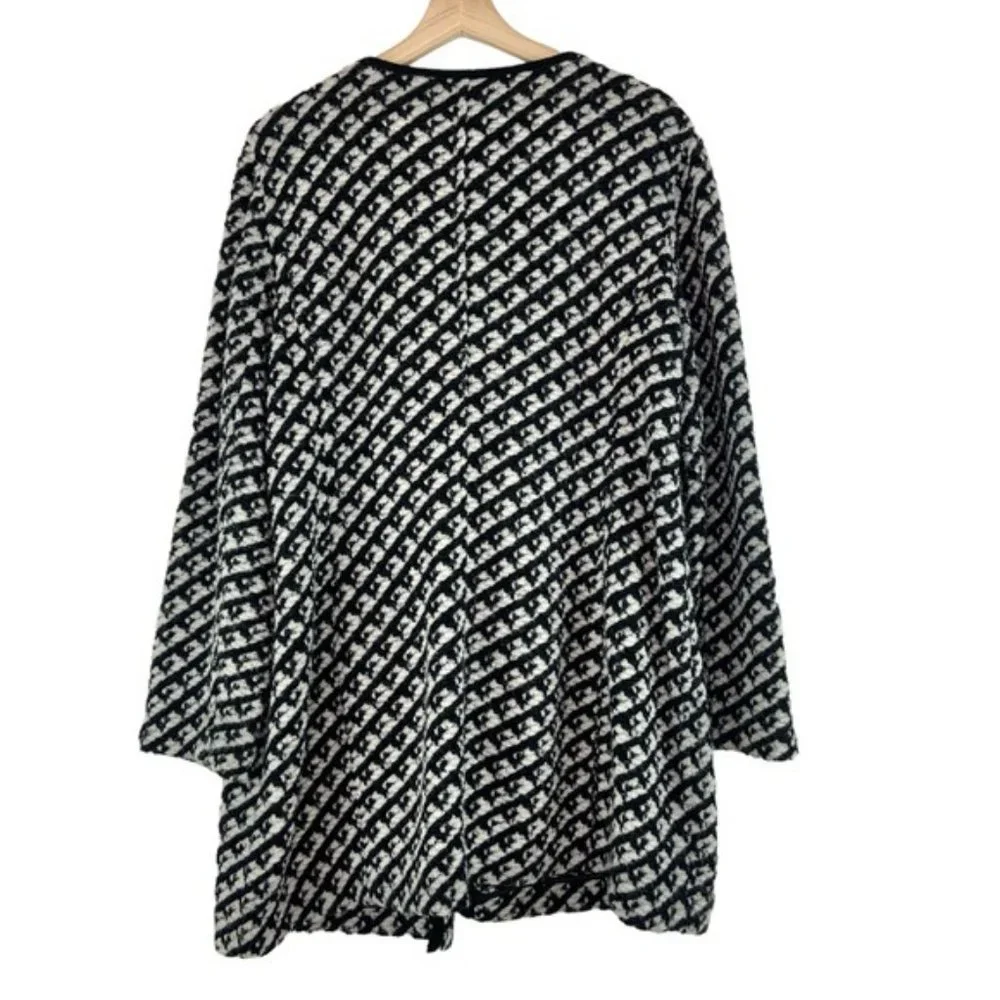 Talbots Chunky Knit Sweater Jacket in Black and White ArrowKnit Lonngline Topper - Picture 7 of 7